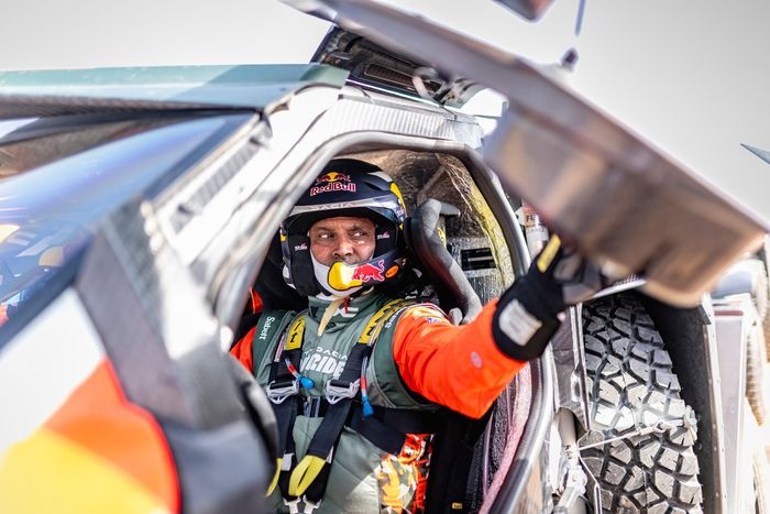 #299 The Dacia Sandriders Dacia: Nasser Al-Attiyah