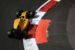 Kevin Magnussen, Renault Sport F1 Team RS16