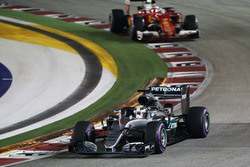 Льюис Хэмилтон, Mercedes AMG F1 W07 Hybrid