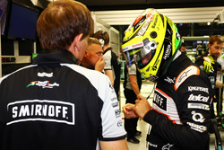 Sergio Pérez, Sahara Force India F1 con Xavi Martos, Sahara Force India F1 Team fisio