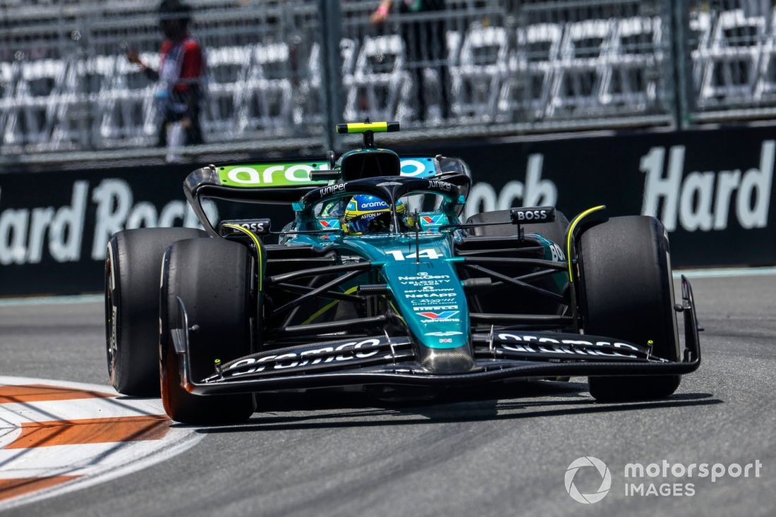 Fernando Alonso, Aston Martin AMR24 