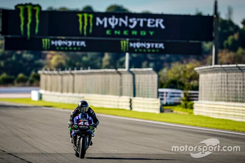 Lewis Hamilton, Yamaha MotoGP YZR-M1
