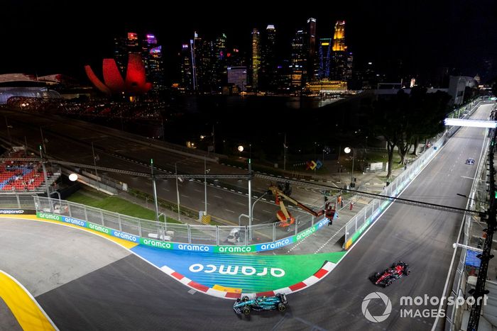 Fernando Alonso, Aston Martin AMR23, Valtteri Bottas, Alfa Romeo C43