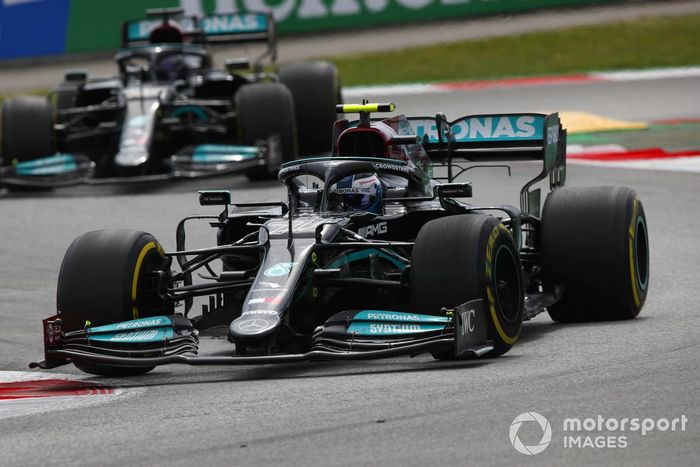 Valtteri Bottas, Mercedes W12, Lewis Hamilton, Mercedes W12