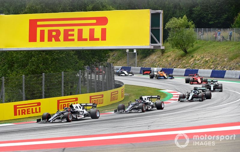 Pierre Gasly, AlphaTauri AT02, Yuki Tsunoda, AlphaTauri AT02, Lance Stroll, Aston Martin AMR21