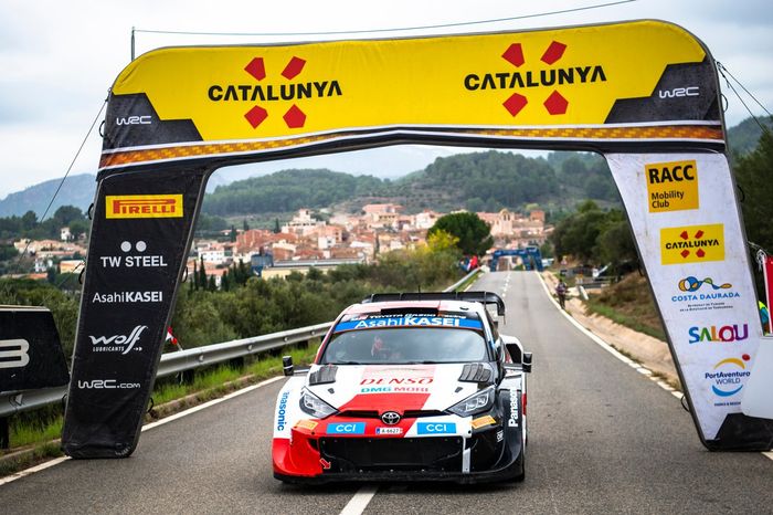 Sebastien Ogier, Benjamin Veillas, Toyota Gazoo Racing WRT Toyota GR Yaris Rally 1
