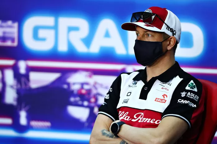 Kimi Raikkonen, Alfa Romeo Racing, en la conferencia de prensa