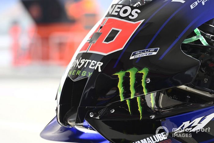 Detalle de la moto Yamaha Factory Racing