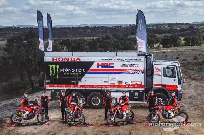 #1 Monster Energy Honda Team: Ricky Brabec, #4 Monster Energy Honda Team: Jose Ignacio Cornejo Florimo, #47 Monster Energy Honda Team: Kevin Benavides, #88 Monster Energy Honda Team: Bort Joan Barreda