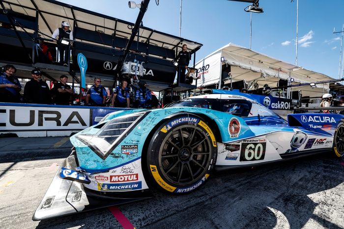 #60 Acura Meyer Shank Racing c/Curb Agajanian Acura ARX-06: Tom Blomqvist, Colin Braun, Scott Dixon