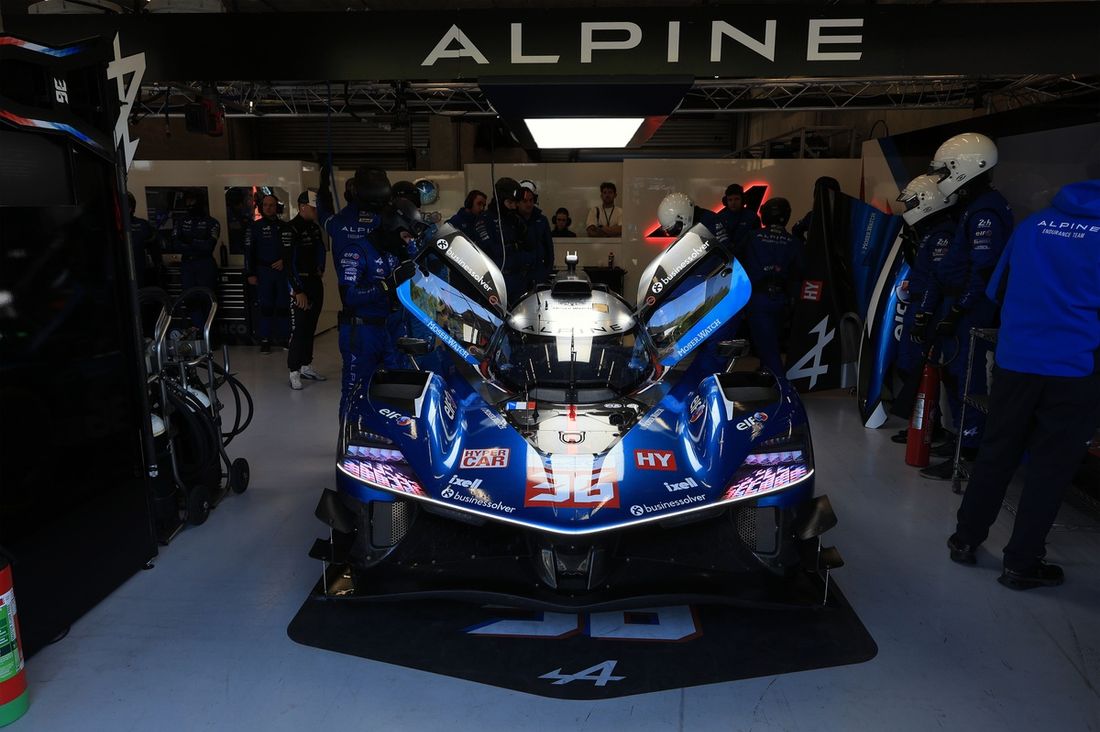 #36 Alpine Endurance Team Alpine A424: Jules Gounon, Frederic Makowiecki, Mick Schumacher