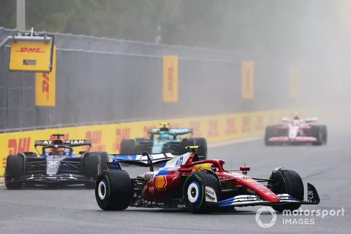 Lewis Hamilton, Ferrari, Fernando Alonso, Aston Martin Racing