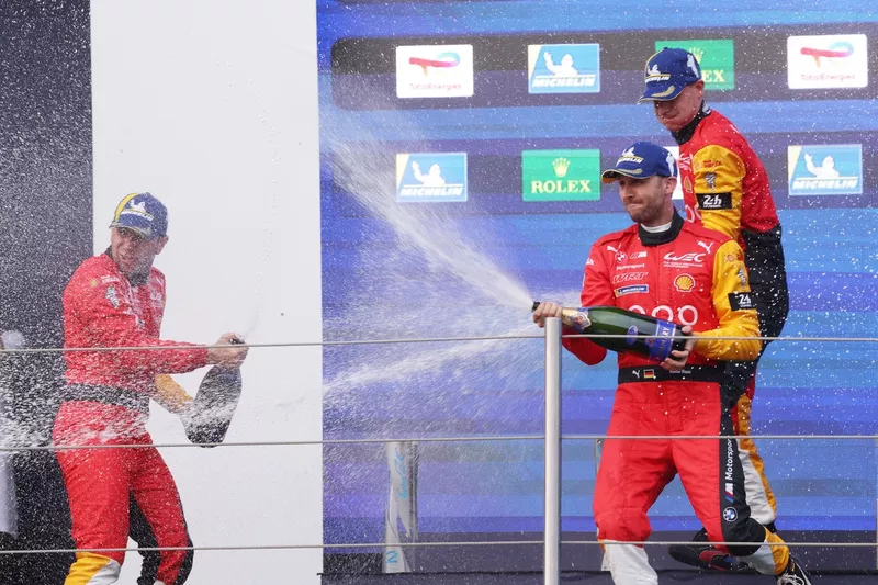 Podium : #20 BMW M Team WRT BMW M Hybrid V8 : Rene Rast, Robin Frijns, Sheldon Van Der Linde