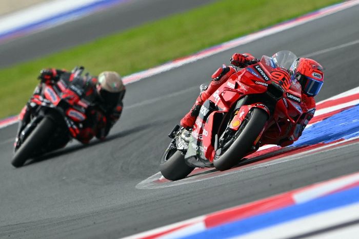 Марко Беццокки, Aprilia Racing, Марк Маркес, Ducati Team