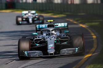 Valtteri Bottas, Mercedes AMG W10, Lewis Hamilton, Mercedes AMG F1 W10