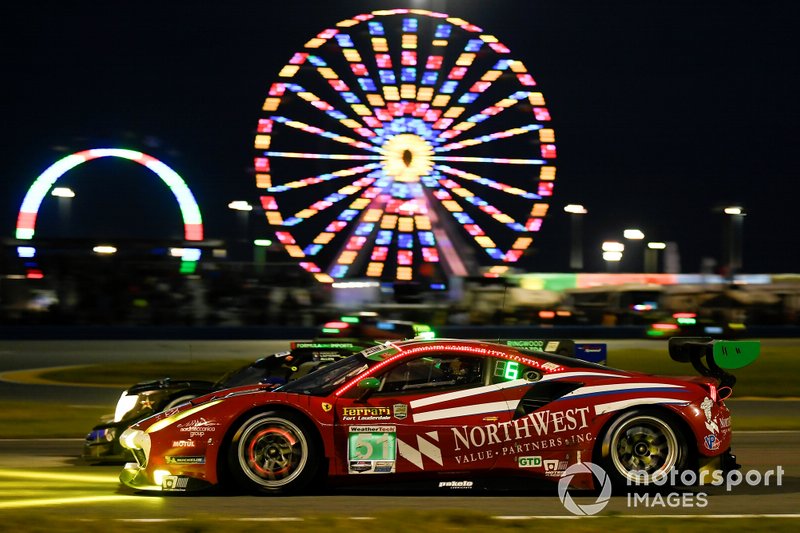 #51 Spirit of Race Ferrari 488 GT3, GTD: Пол Далла Лана, Педру Ламі, Маттіас Лауда, Даніель Серра