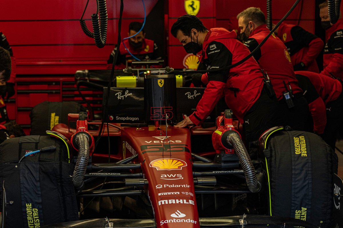 Carlos Sainz Jr., Ferrari