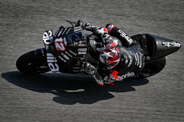 Maverick Vinales, Aprilia Racing Team