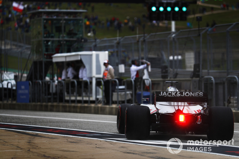 Romain Grosjean, Haas F1 Team VF-18, leaves the pits