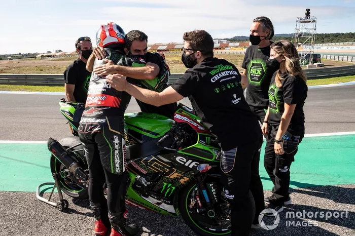 Jonathan Rea, Kawasaki Racing Team Campeón Mundial
