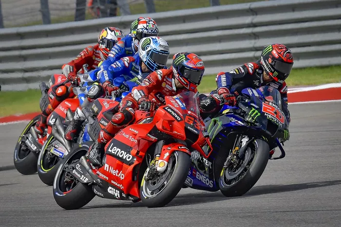 Fabio Quartararo, Yamaha Factory Racing, Francesco Bagnaia, Ducati Team