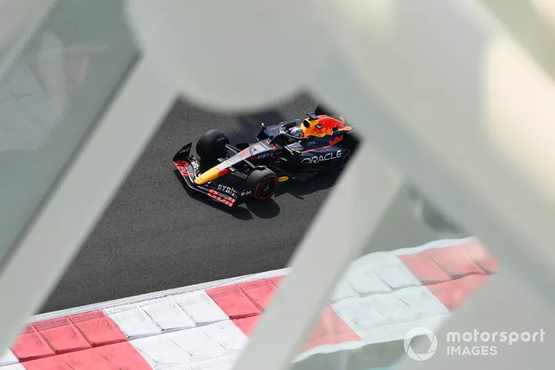 Sergio Perez, Red Bull Racing RB18 