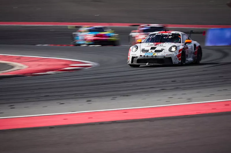 #962 FACH AUTO TECH Porsche 911 GT3 Cup (992): Alexander Schwarzer, Gabriel Rindone, Larry ten Voorde, Matthias Hoffsu?mmer, Huub van Eijndhoven