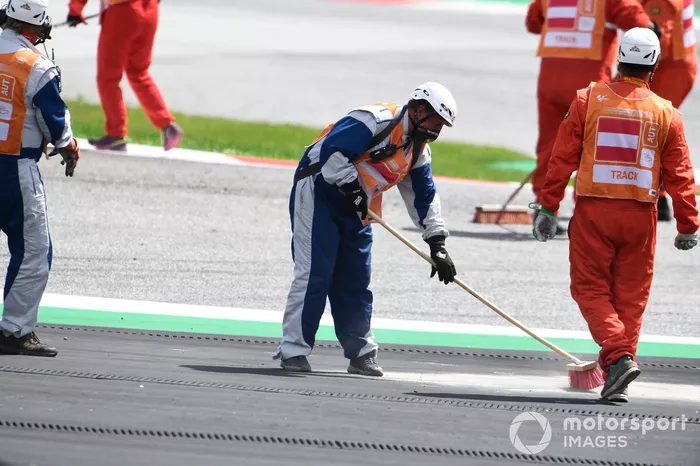 Accidente de Johann Zarco, Avintia Racing