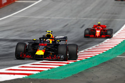 Макс Ферстаппен, Red Bull Racing RB14, Кімі Райкконен, Ferrari SF71H