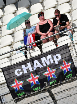Fan di Lewis Hamilton, Mercedes AMG F1