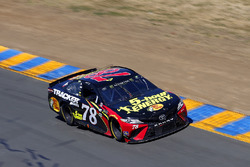 Martin Truex Jr., Furniture Row Racing, Toyota Camry 5-hour ENERGY/Bass Pro Shops