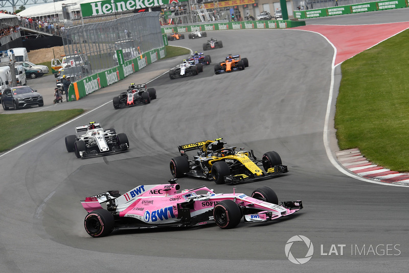 Sergio Perez, Force India VJM11 spins