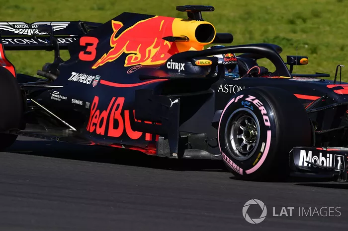 4º Daniel Ricciardo, Red Bull Racing RB14: 1:18.047 (Hiperblandos)