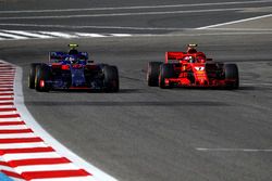 Pierre Gasly, Scuderia Toro Rosso STR13 and Kimi Raikkonen, Ferrari SF71H