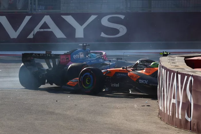Lando Norris, McLaren, Pierre Gasly, Alpine