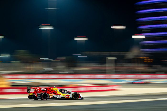 # 20 BMW M Team WRT BMW M Hybrid V8: Рене Раст, Робин Фрайнс, Шелдон Ван дер Линде