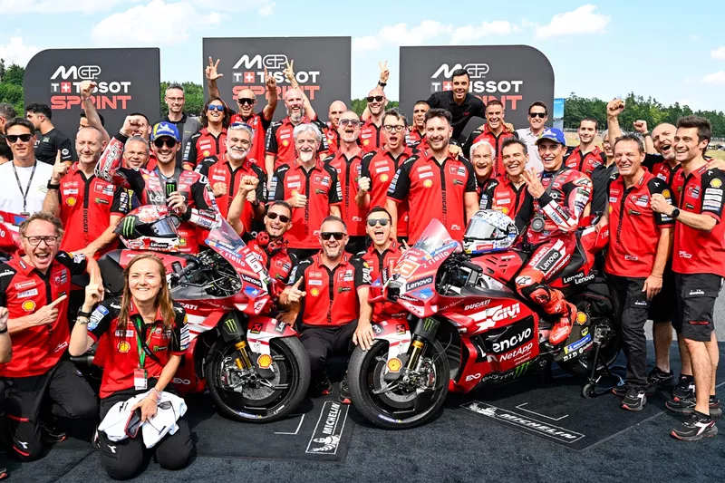 Francesco Bagnaia, Ducati Team, Marc Marquez, Ducati Team