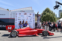 Sieger Felix Rosenqvist, Belardi Auto Racing