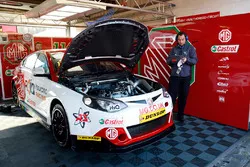 Ashley Sutton, MG Racing RCIB Insurance