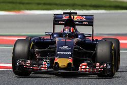 Daniil Kvyat, Scuderia Toro Rosso STR11