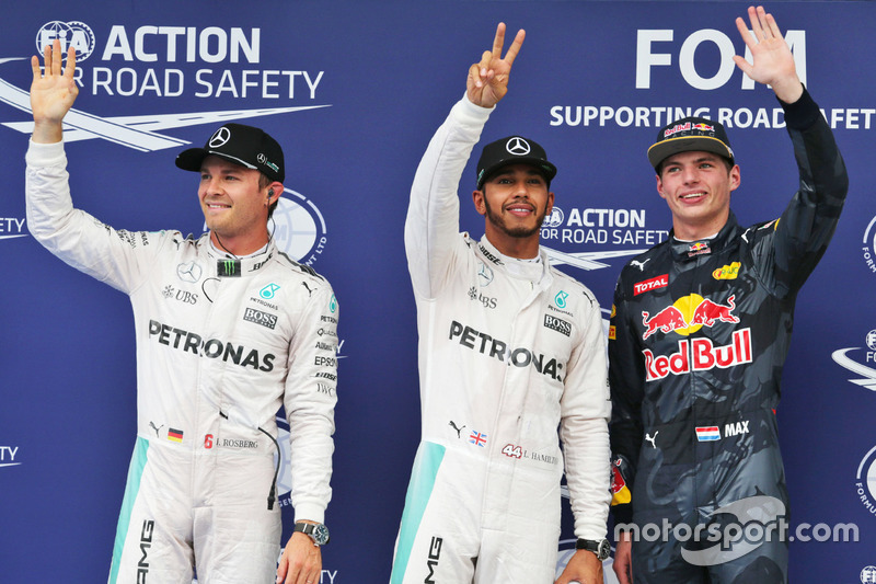 Polesitter Lewis Hamilton, Mercedes AMG F1 Team, second place Nico Rosberg, Mercedes AMG F1 Team, th