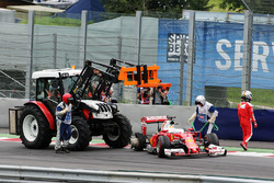 Ausfall von Sebastian Vettel, Ferrari SF16-H nach einem Reifendefekt