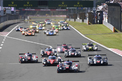 Start: #8 Audi Sport Team Joest, Audi R18 e-tron quattro: Lucas di Grassi, Loic Duval, Oliver Jarvis