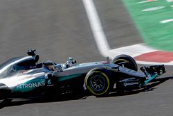 Lewis Hamilton, Mercedes AMG F1 W07 Hybrid