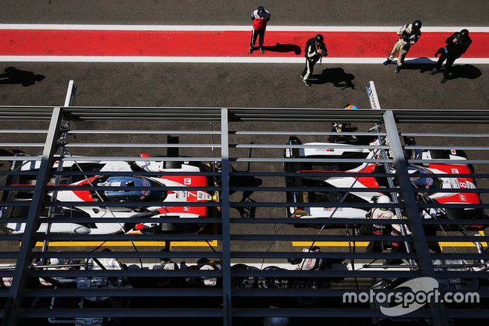 #7 Toyota Gazoo Racing Toyota TS050: Mike Conway, Jose Maria Lopez, Kamui Kobayashi, #8 Toyota Gazoo Racing Toyota TS050: Sébastien Buemi, Kazuki Nakajima, Fernando Alonso