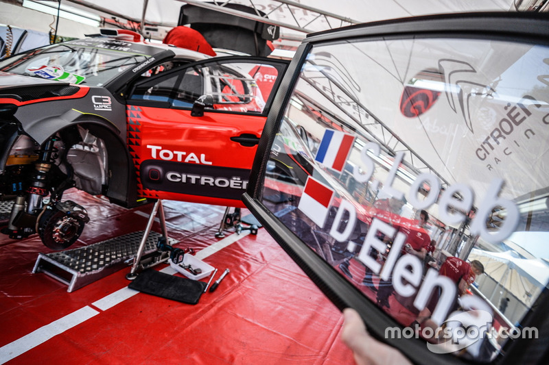 El coche de Sébastien Loeb , Daniel Elena, Citroën World Rally Team Citroën C3 WRC