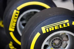 Des pneus Pirelli