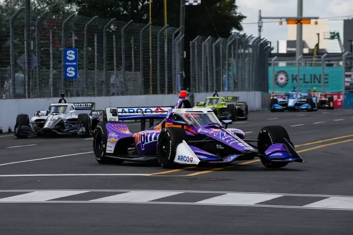 Rinus VeeKay, Juncos Hollinger Racing