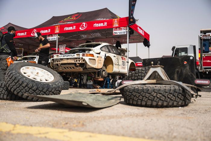 #781 Sikkens Motorsport - Rteam Porsche: Lorenzo Delladio, Guido Guerrini