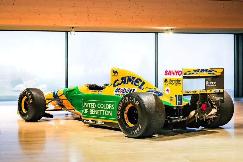 La Benetton B192-Ford, châssis 05, restaurée. 